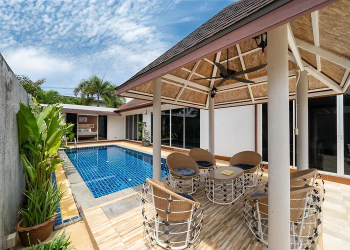 Bangtao Beach Villa